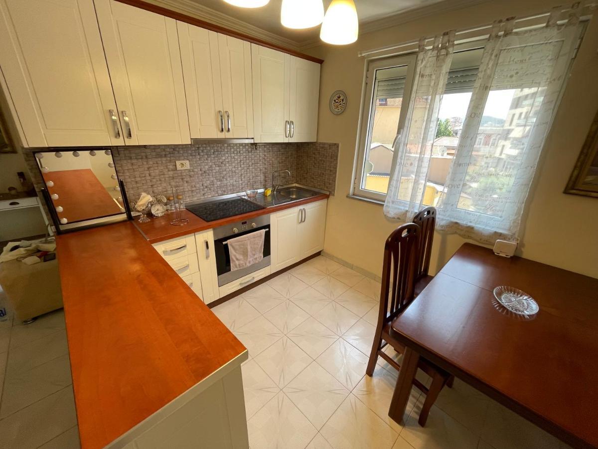 Tirana Flora Center Apartment Eksteriør bilde